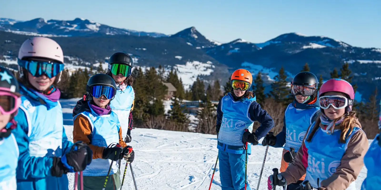 Image pour Pourquoi prendre des cours de ski à Serre Chevalier ? Les conseils de l’ESi Génération